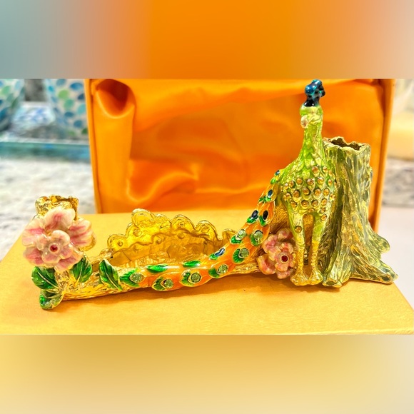 Pen Holder, Brass Pen Holder Card Holder,Brass Gold Plated Stones Meenakari Work - Picture 6 of 6